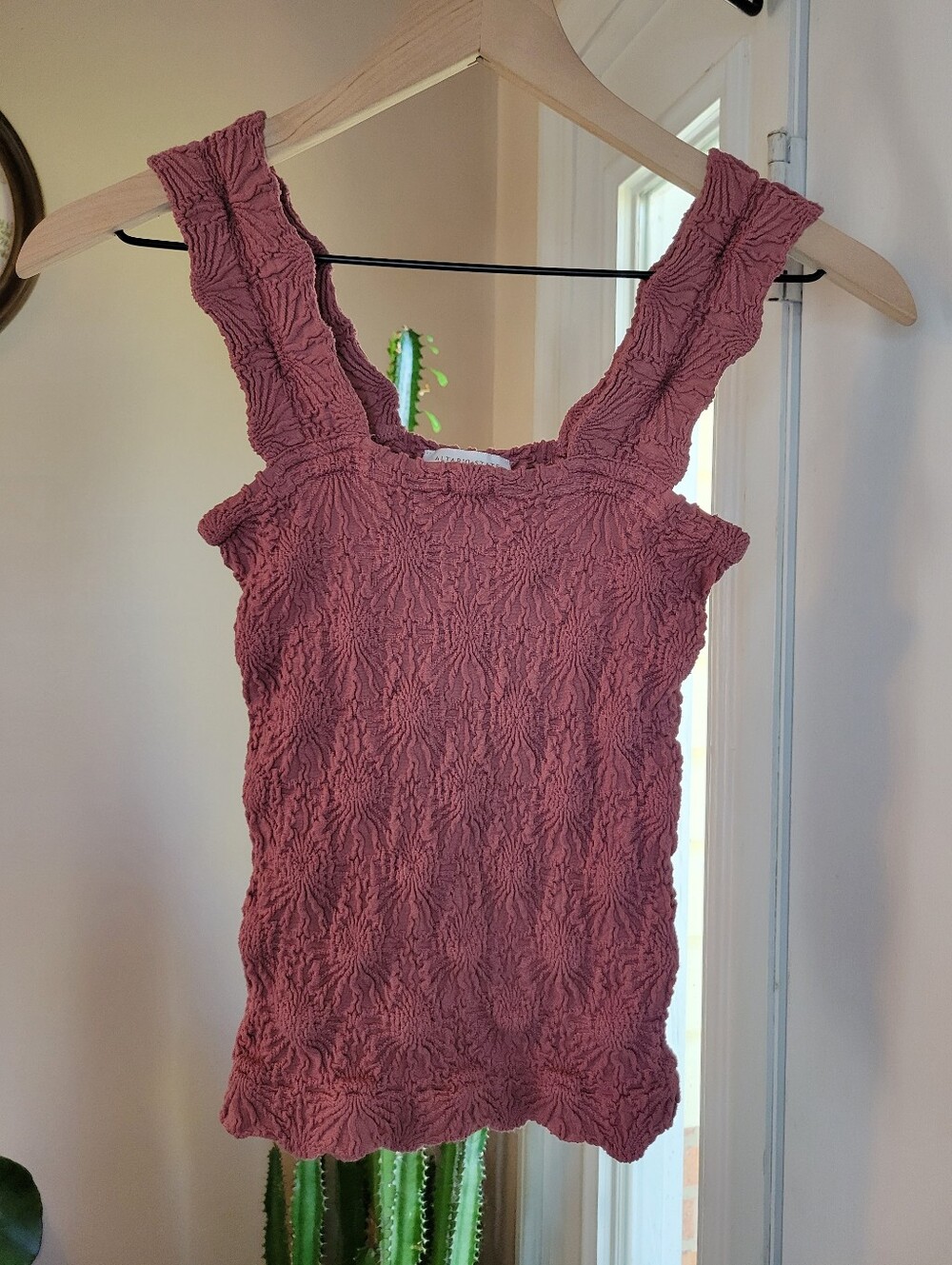 Altard' State Pink Berry Textured Stretchy Cami, Size Womens M/L